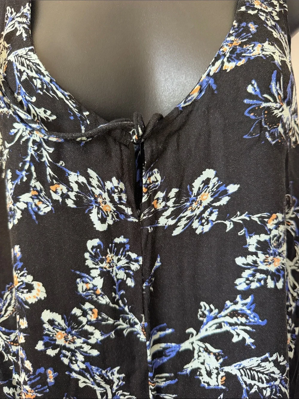 Intimately Free People Rose Cami Tank Top Womens Small Black Floral Open Back